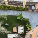 Villa Anna & Snake